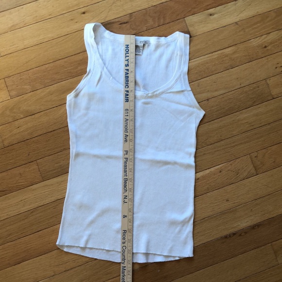 Evie Ribbed Cream Tank top Size Large - Picture 7 of 9